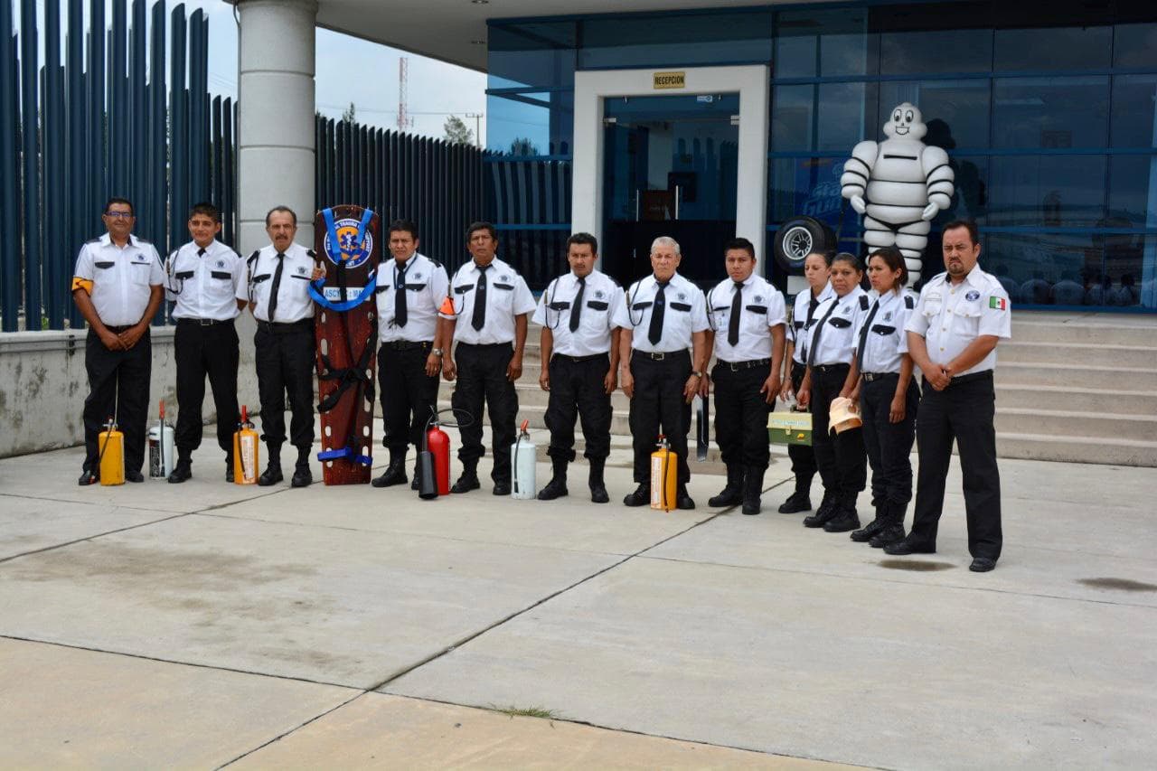 Guardia intramuros en operación